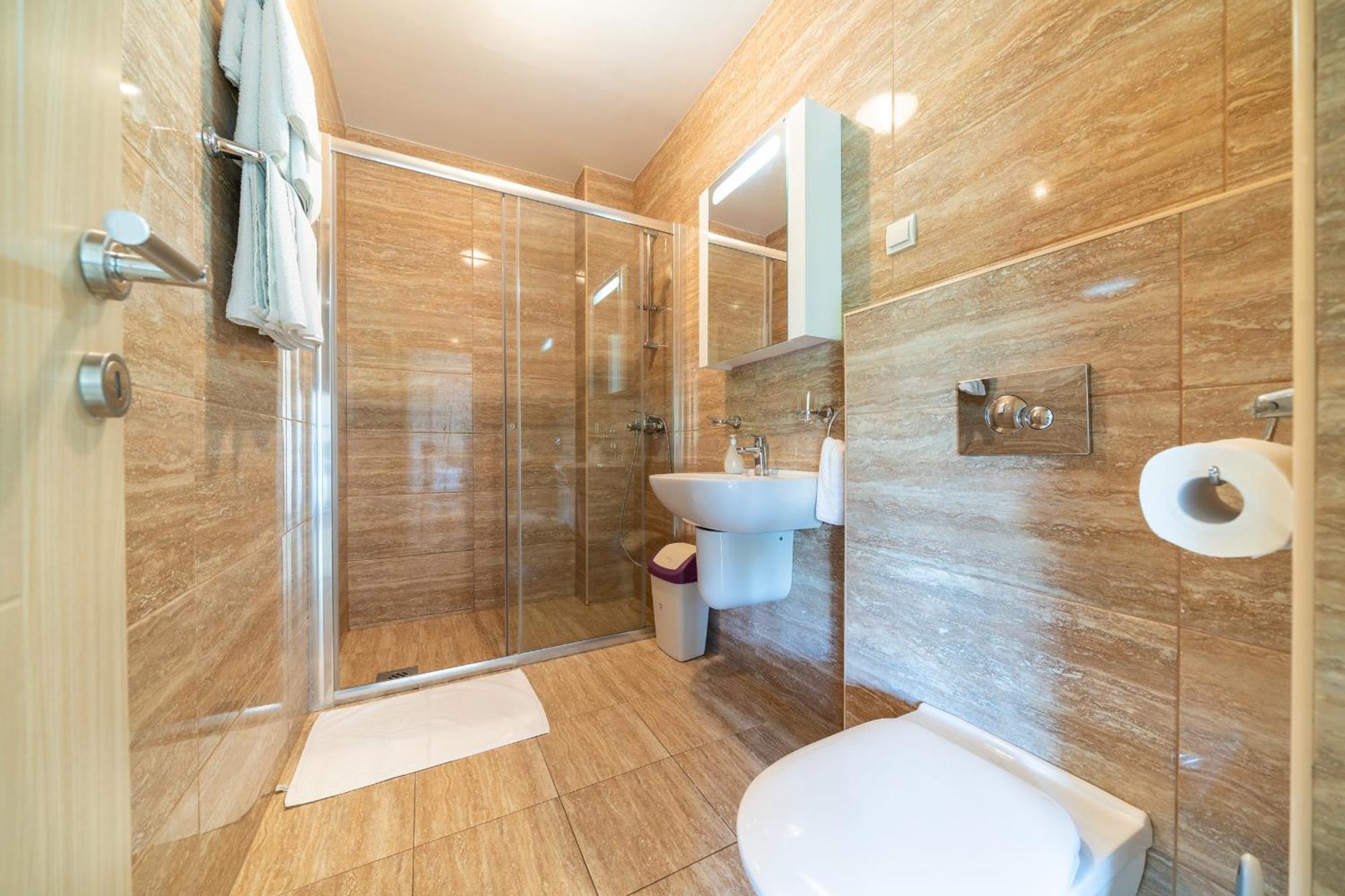 Becici -Lux Apartman Luaran gambar